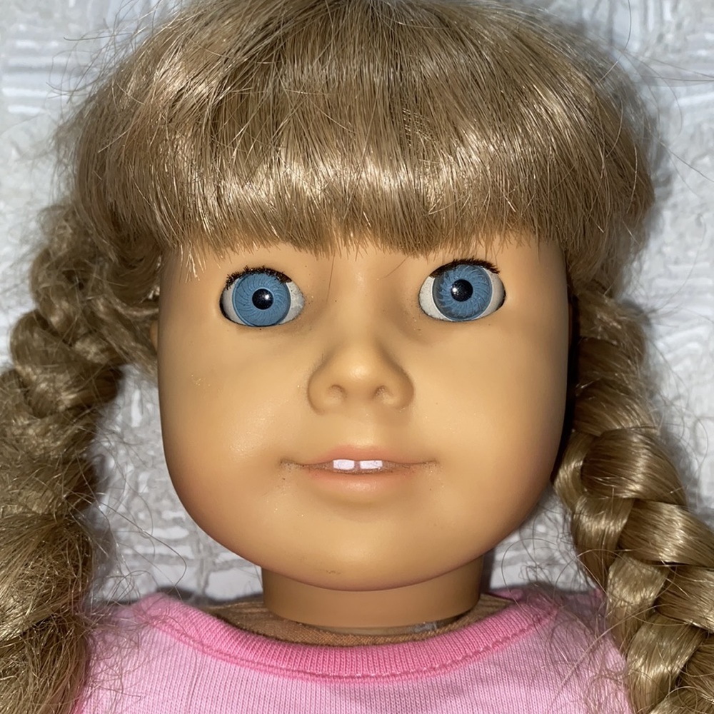 Pleasant Company American Girl Doll.